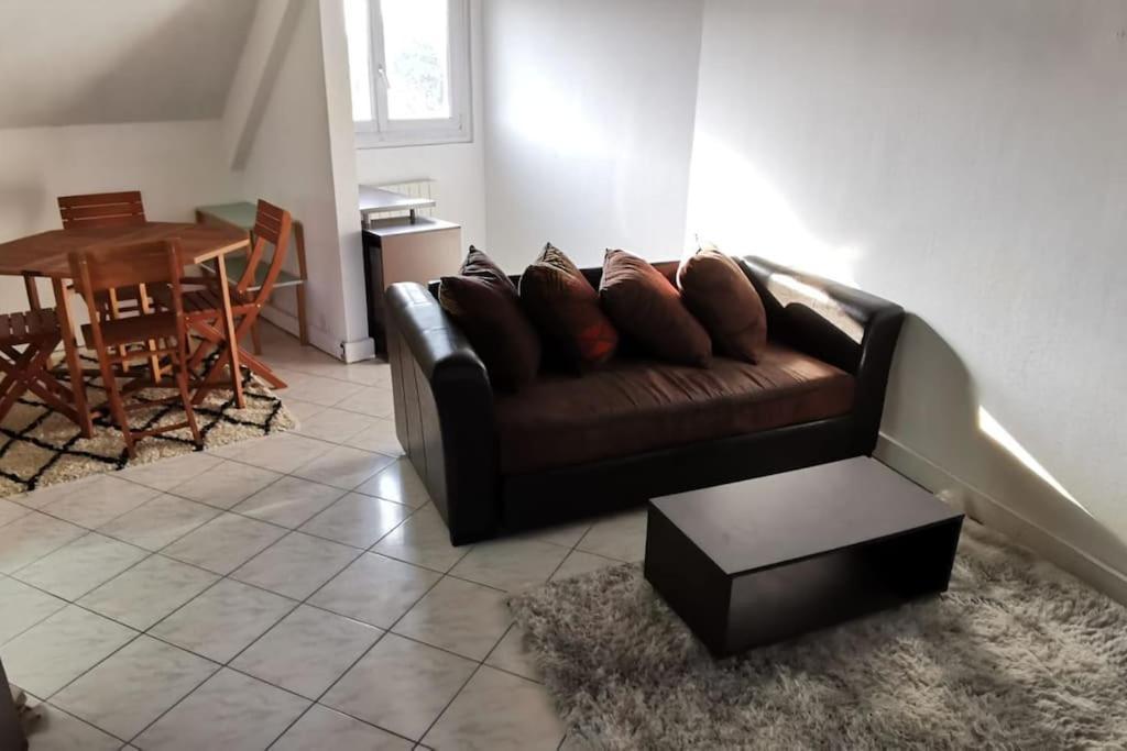 F2 35-44M2 9 Mins Voiture Chateau 4Pers 1Ch+Sejour Le Chesnay  Dış mekan fotoğraf